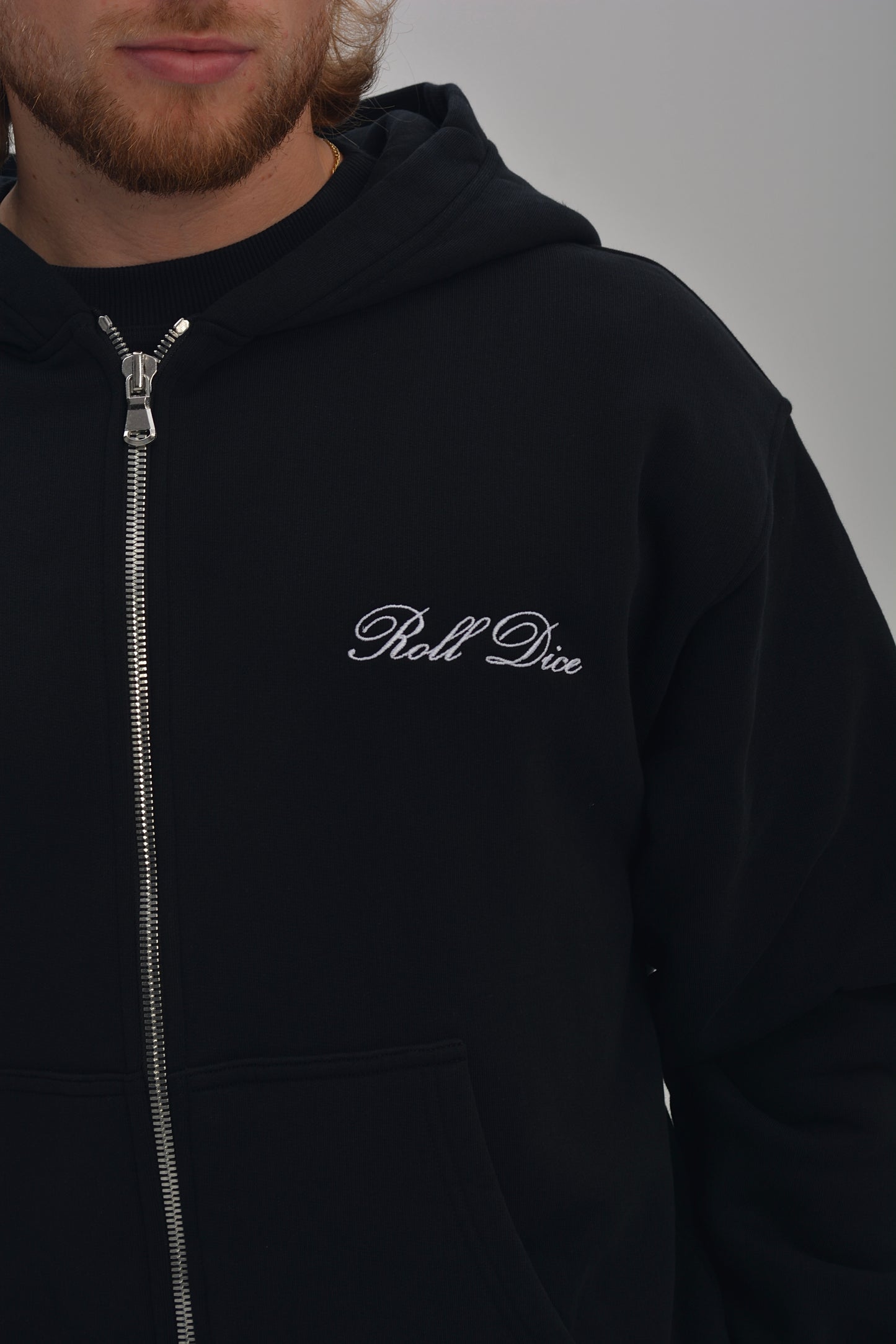 EMBROIDERED HOODED ZIP UP - BLACK